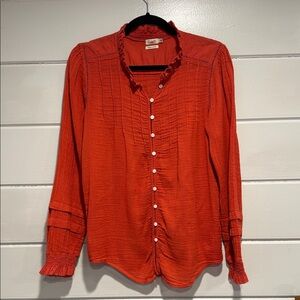Faherty Organic Cotton Top in Vibrant Orange. Size medium